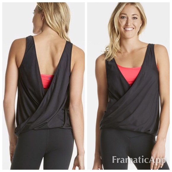 Fabletics | Tops | Nwt Fabletics Twisted Top With Sports Bra S | Poshmark